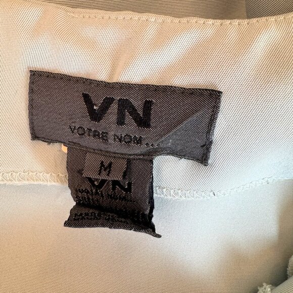 Votre Nom Back Zip Tank - Picture 5 of 5